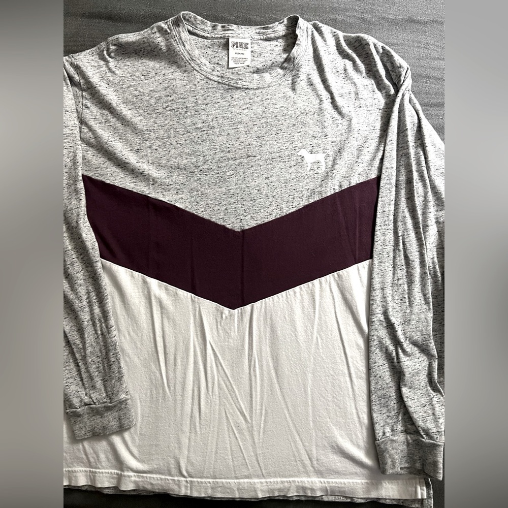 VICTORIA SECRET PINK LONG SLEEVE GRAY/BURGUNDY & WHITE CREW NECK